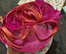 2 fascinators/head pieces