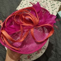 2 fascinators/head pieces
