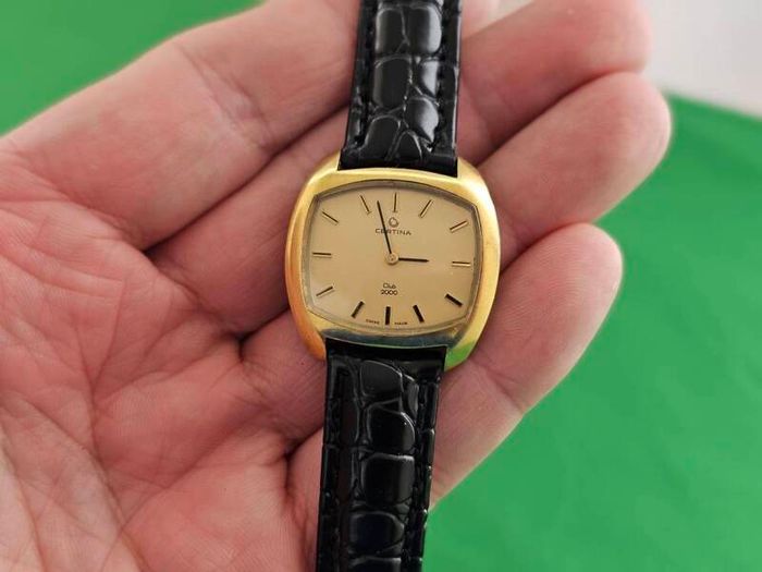 Vintage Swiss Made Certina Club 2000 Mechanical Wind up Ladys watch 1960s