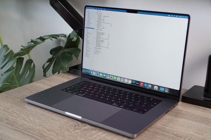 MacBook Pro 16" 32GB | 2021 | M1 Pro | 512GB | 91%