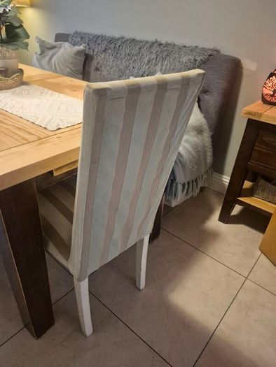 4 Beautiful Dining chairs and 2 bar stools