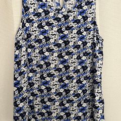 New Sleeveless Top