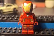 lego iron man