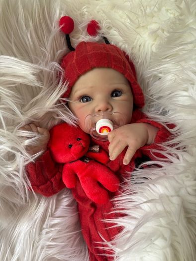 Reborns By Laura.  Introducing Bella Bug 4lb Reborn Doll. Welcome To View
