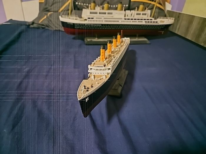 2 Titanic Models (read Description)