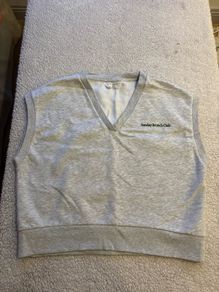 Sweater vest
