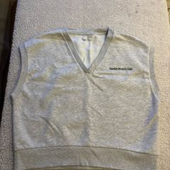Sweater vest