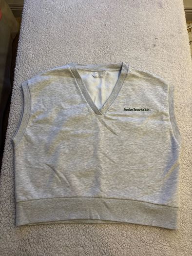 Sweater vest