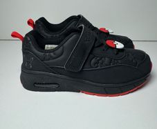 Pokemon runners trainers shoes
