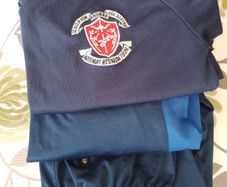 St Vincents, Dundalk, PE uniform for 1st Year, VGC