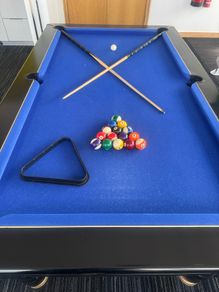 Pool table