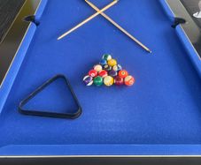 Pool table