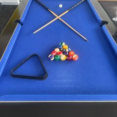 Pool table