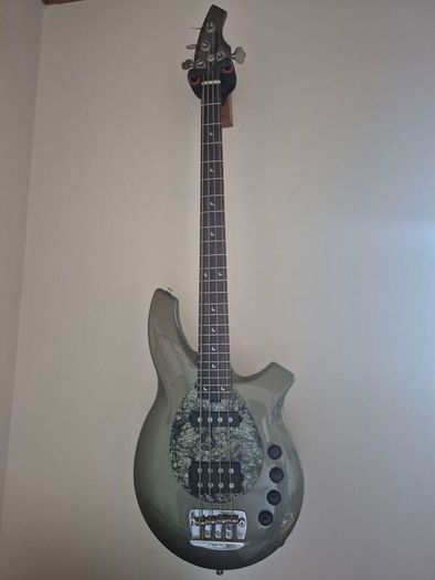 Music Man Bongo 4 HS 2003 USA