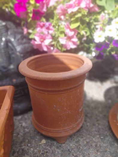 garden pots