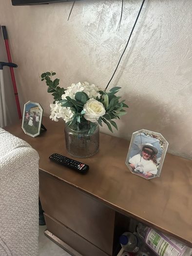 Free Marble Console Tablet