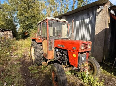Universal 640 Tractor  65 HP  2WD