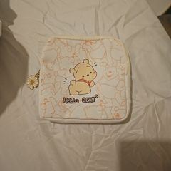 Winnie the poo makeup case holder