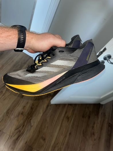 Adidas Boston 12 - Size 9 UK