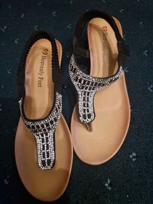 Heavenly Feet Black Slip-on