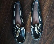 Navy leather shoes from Fat Face