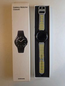 Samsung Galaxy Watch 4 Classic (42mm) with Original Charger