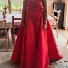 Red Hermione 1093 Ty ball / debs dress