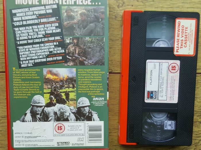 Platoon - VHS