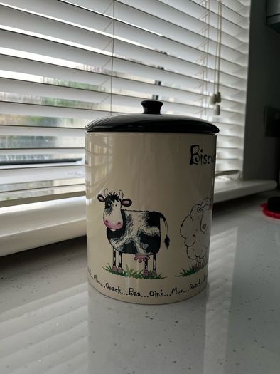 Biscuit Jar / Tin with farm animal pictures