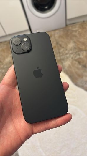 iphone 15 black sim free 256GB black mint condition