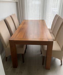 Dining Table & 6 Chairs