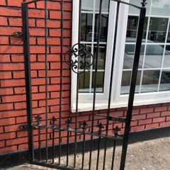 Side Gate - Iron