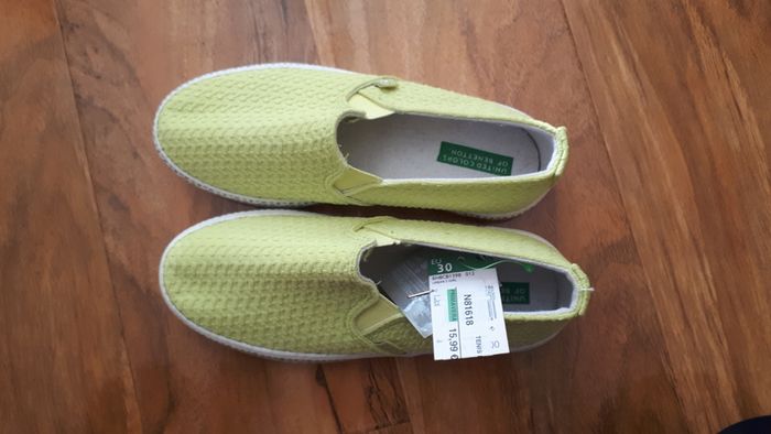 Benetton Sneakers light green for girls, size EU 30
