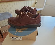 Mens Brown leather Clarks Shoes