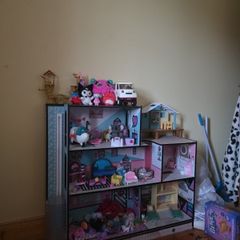 Lol Dollhouse with toys