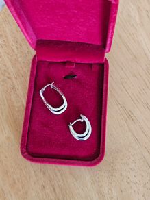9ct White Gold Double Hoop Earrings /Mint Cond