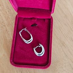 9ct White Gold Double Hoop Earrings /Mint Cond