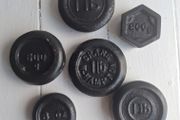 Vintage &amp; Antique Cast Iron Scale Weights