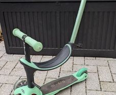 Micro Mini2Grow Deluxe Magic 4-in-1 Scooter