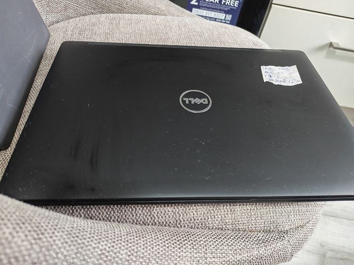 Dell latitude 7480 i7-full hd sdd