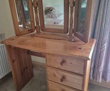 dressing table