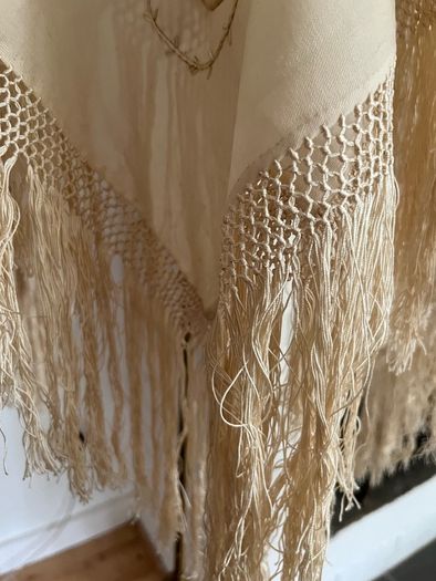 Antique Silk twill cream shawl embroidered deep fringe
