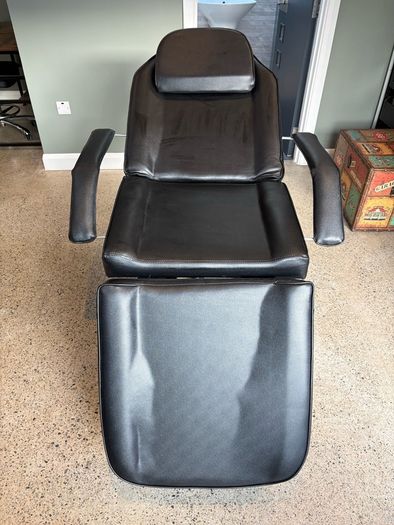 3-section salon facial bed and massage tattoo chair