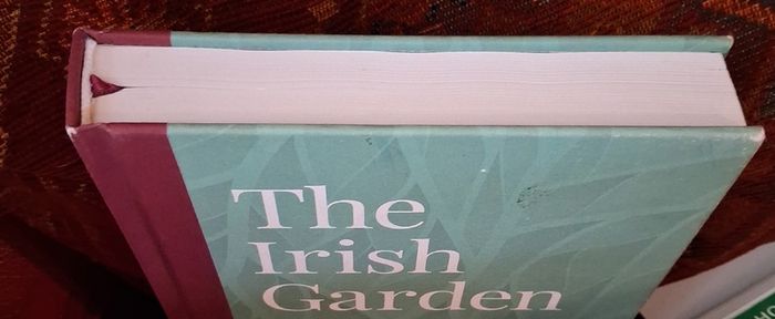 The Irish Garden / A Cultural History /Peter Dale / 1st. Ed., 2018