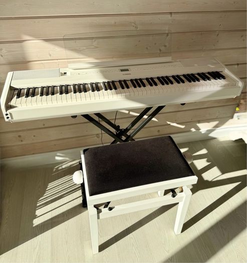 Yamaha P525 Digital Piano