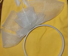 Fascinator - Ivory