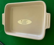 Le Creuset Stoneware Rectangle Baking Dish