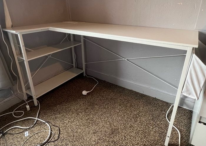 Desk L-shape