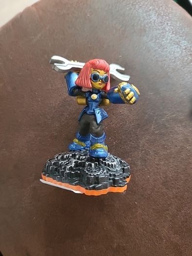 SKYLANDERS   Postage Available