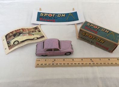 Spot on. Tri-ang. Armstrong Siddeley 236 Sapphire. Model number 101. Box and collector's card